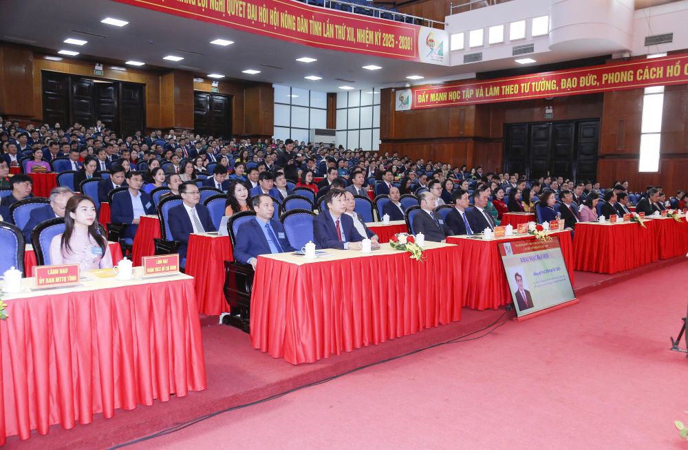 Cac dai bieu tham du dai hoi. Anh: Le Hoi