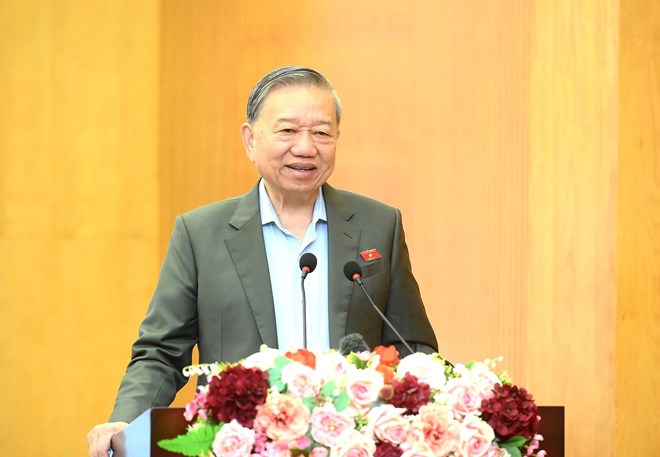 Không thể biến trường học thành nơi làm dịch vụ, thu tiền Không thể biến trường học thành nơi làm dịch vụ, thu tiền