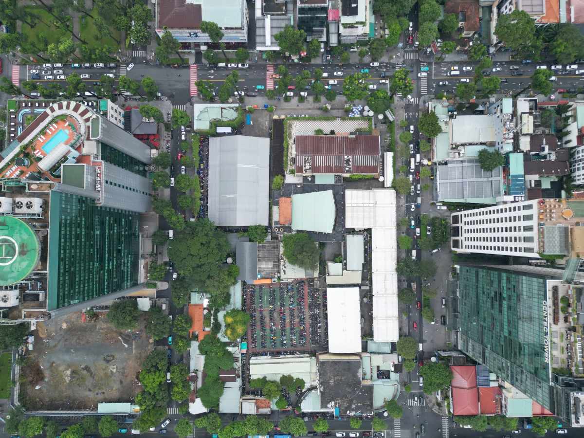 Toan canh khu dat xay dung Nha van hoa Thanh nien TPHCM moi nhin tu tren cao. Anh: Minh Tam