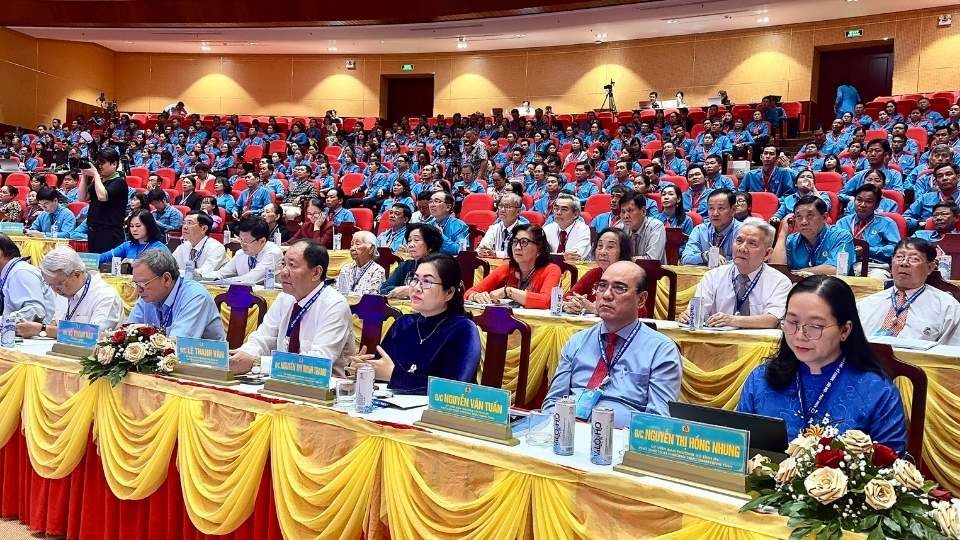 The Vinh Long Trade Union Congress approved three breakthroughs to create a foundation for the development of Vinh Long Trade Union for the 2025 - 2030 term. Photo: Hoang Loc