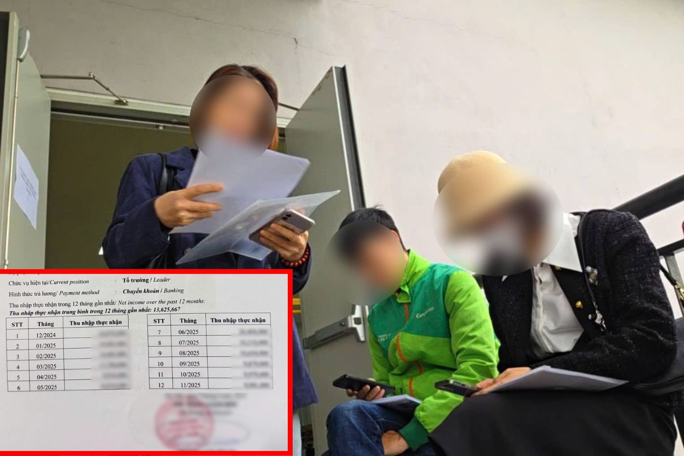 Many people who come to submit documents at the CT3 Kim Chung social housing project were suddenly returned their documents because of the lack of photos of the salary table of the whole company. Photo: Nhu Ha