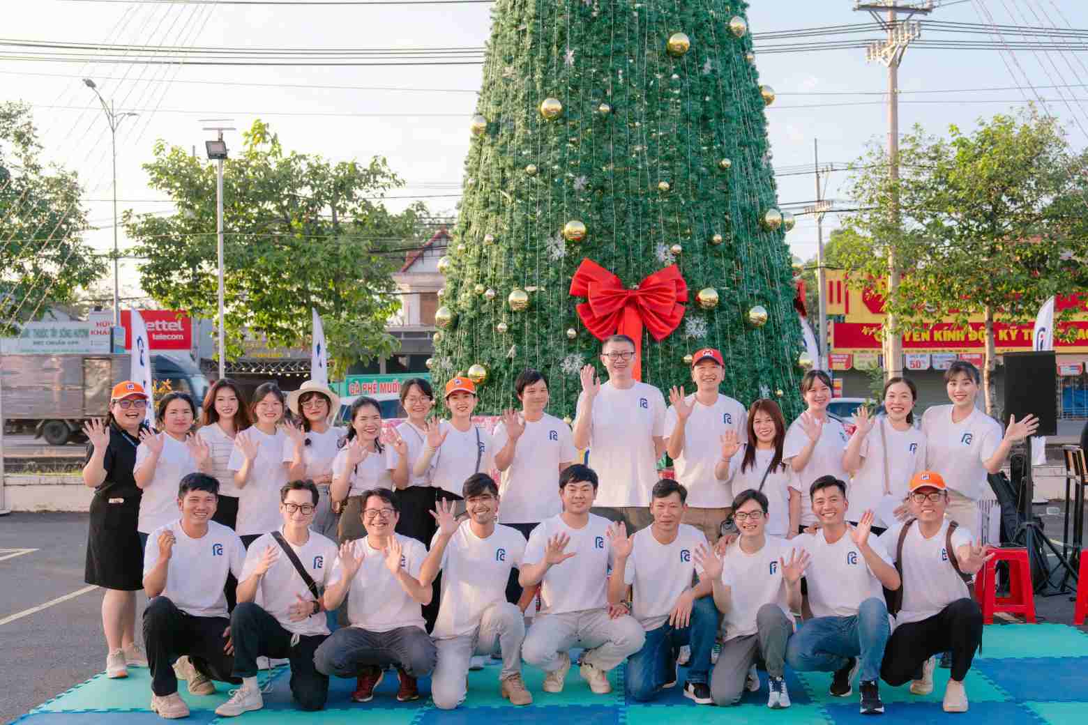 Qua Tet se duoc chuyen vao tai khoan cua doan vien lao dong. Anh: CDCS cung cap