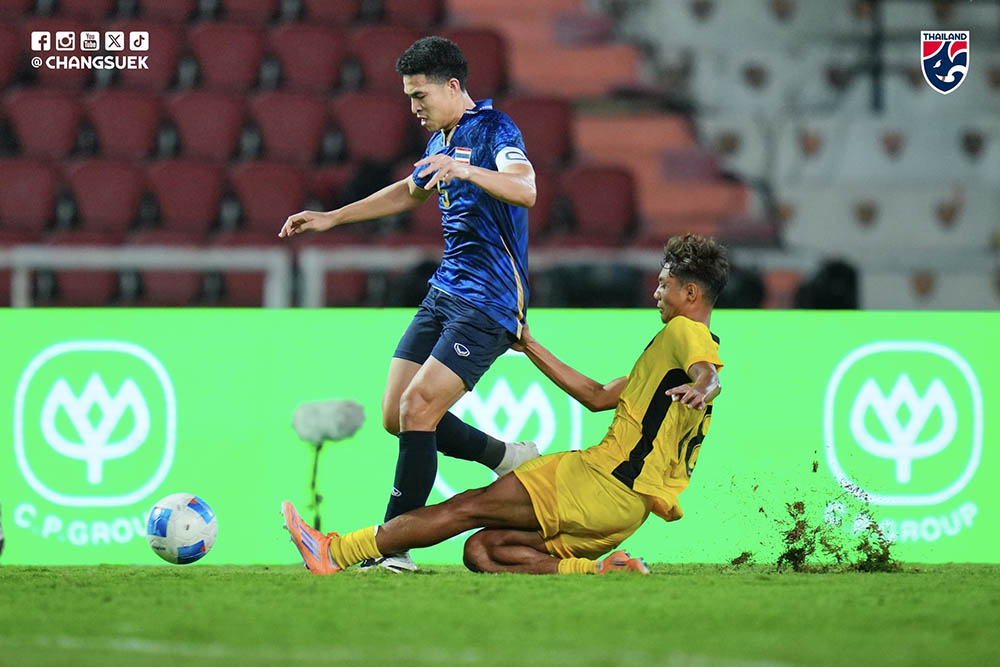 U22 Thai Lan co loi the choi hon nguoi tu som. Anh: Changsuek