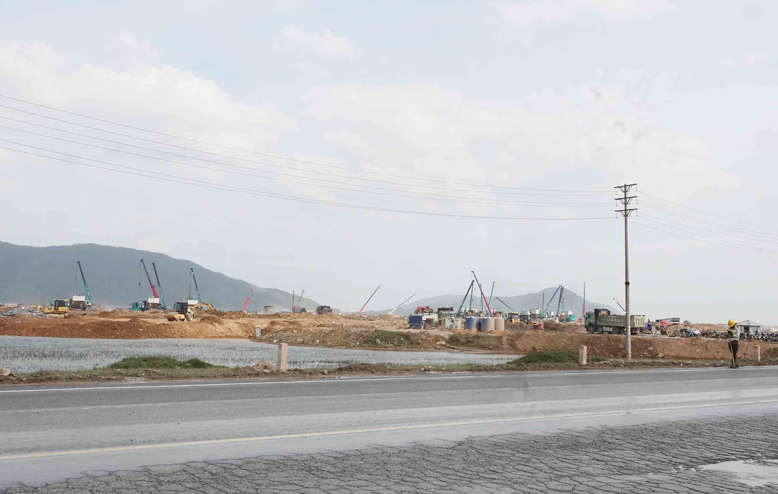 In 2025, Ha Tinh will attract investment in many large projects. Photo: Tran Tuan