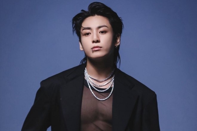 Jungkook (BTS). Anh: cat tu MV