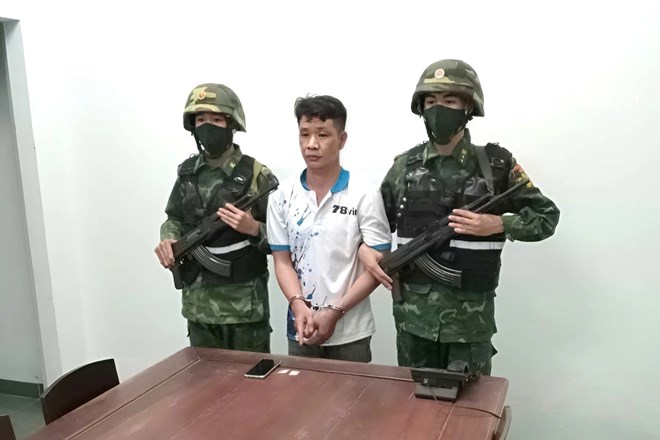 Biên phòng Lâm Đồng phối hợp công an bắt đối tượng tàng trữ ma túy nhiều tiền án