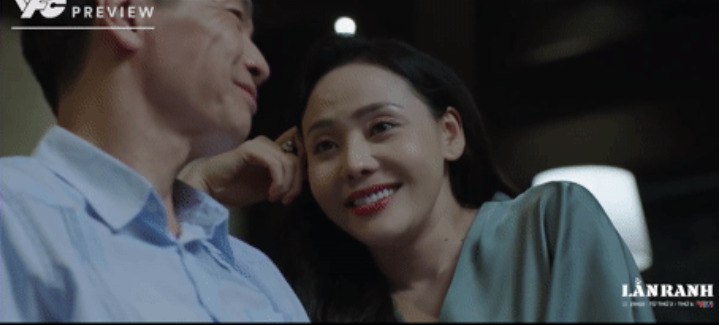 Sau khi tiep doan Thanh tra, Trinh da den noi hen ho bi mat voi ong Sach de trut bau tam su. Anh cat tu phim