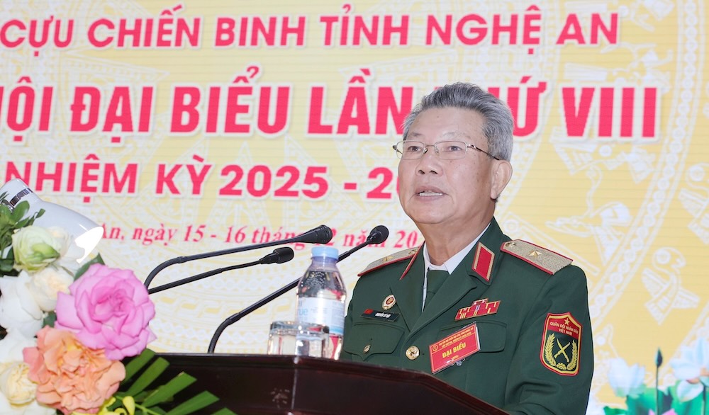 Major General Nguyen Sy Hoi - Member of the Central Standing Committee of the Vietnam Veterans Association, Chairman of the Nghe An Provincial Veterans Association spoke at the Congress. Photo: Thanh Quynh