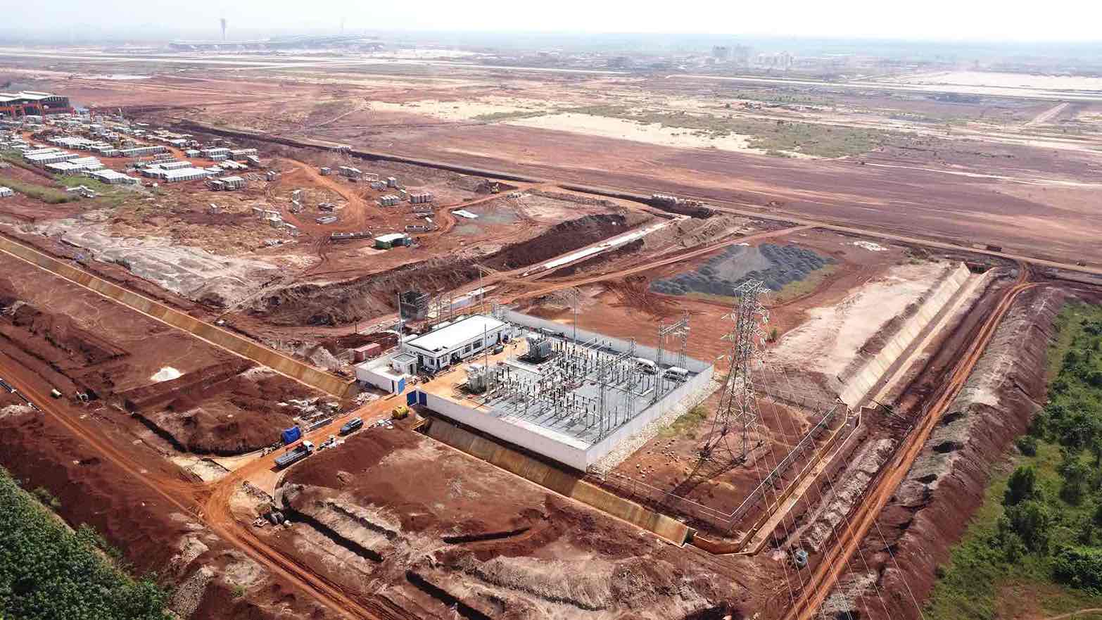 Tram bien ap 110kV san bay Long Thanh va duong day dau noi. Anh: HAC