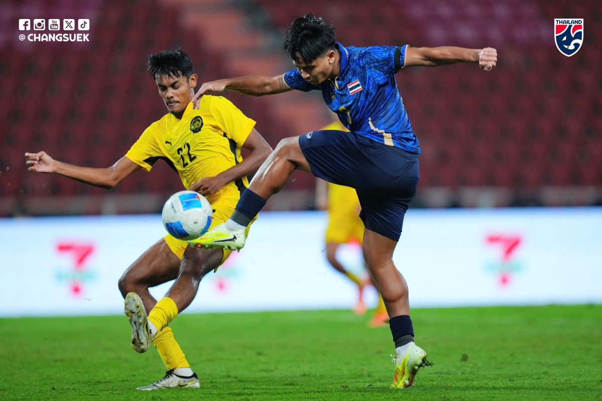 U22 Thai Lan da choi khong that su an tuong o tran ban ket voi U22 Malaysia. Anh: Changsuek