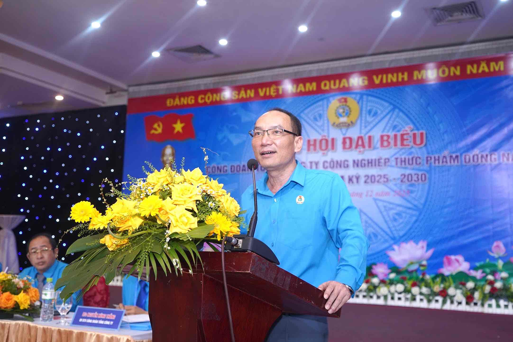 Ong Nguyen Duc Thang - Pho Chu tich LDLD tinh Dong Nai, Truong Ban Cong doan cac Khu cong nghiep - phat bieu chi dao tai dai hoi. Anh: Dofico