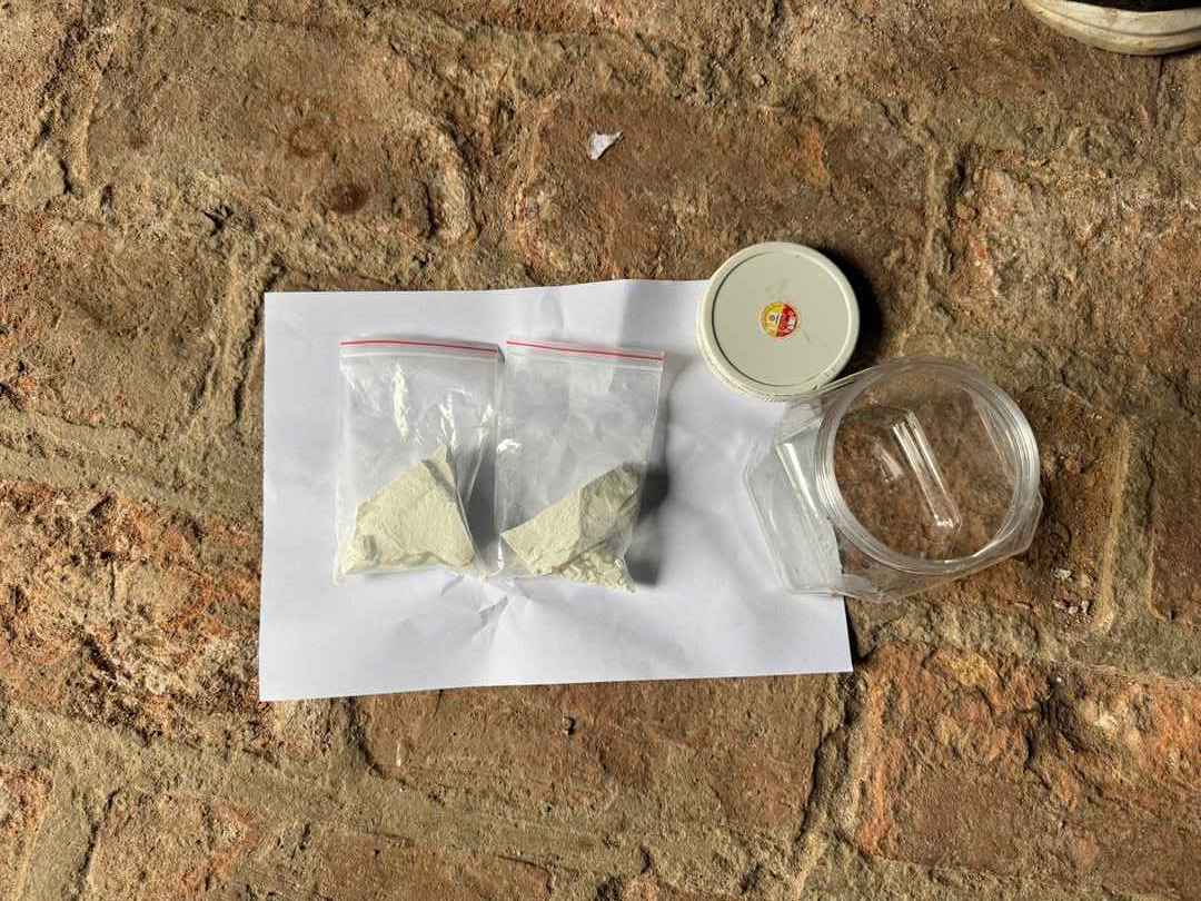 Tang vật ma túy heroin bị thu giữ trong vụ án mua bán trái phép chất ma túy tại Hưng Yên. Ảnh: Công an Hưng Yên