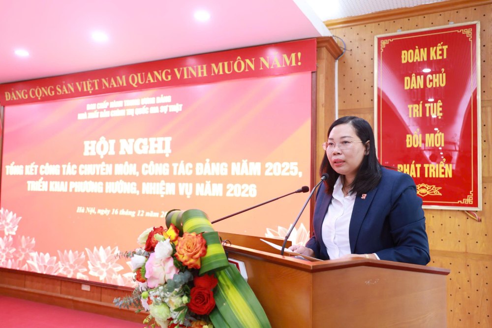 Pho Giam doc - Pho Tong Bien tap Nha xuat ban Chinh tri quoc gia Su that Pham Thi Thinh. Anh: Tran Vuong