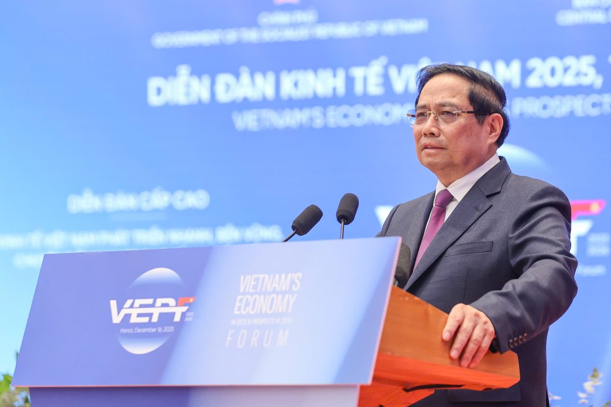 Prime Minister Pham Minh Chinh affirmed that Vietnam's double-digit growth target is well-founded and feasible. Photo: Hai Nguyen