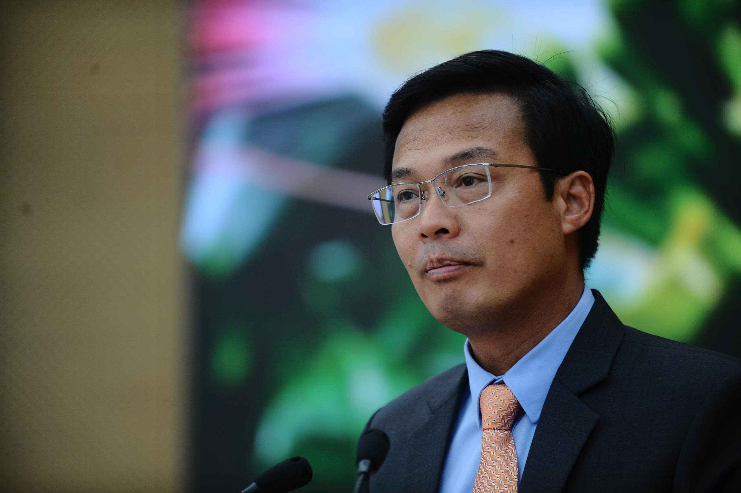 Ong Dinh Van Tuan, Pho Chu tich UBND tinh Lam Dong phat bieu tai buoi hop bao. Anh: Phuc Khanh