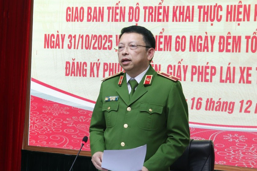 Major General Nguyen Hong Ky - Deputy Director of Hanoi City Police Department - delivered a concluding speech at the conference. Photo: Hanoi Police