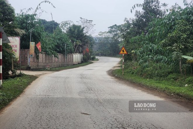 Người dân ở Phú Thọ phản ánh về chất lượng đường tỉnh 323D