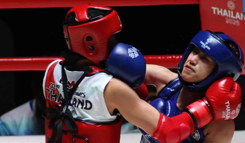 The match between fighter Hoang Khanh Mai and the Philippine opponent in the semi-finals of the women's 45kg category at the semi-finals of the 33rd SEA Games. Photo: Cut from video