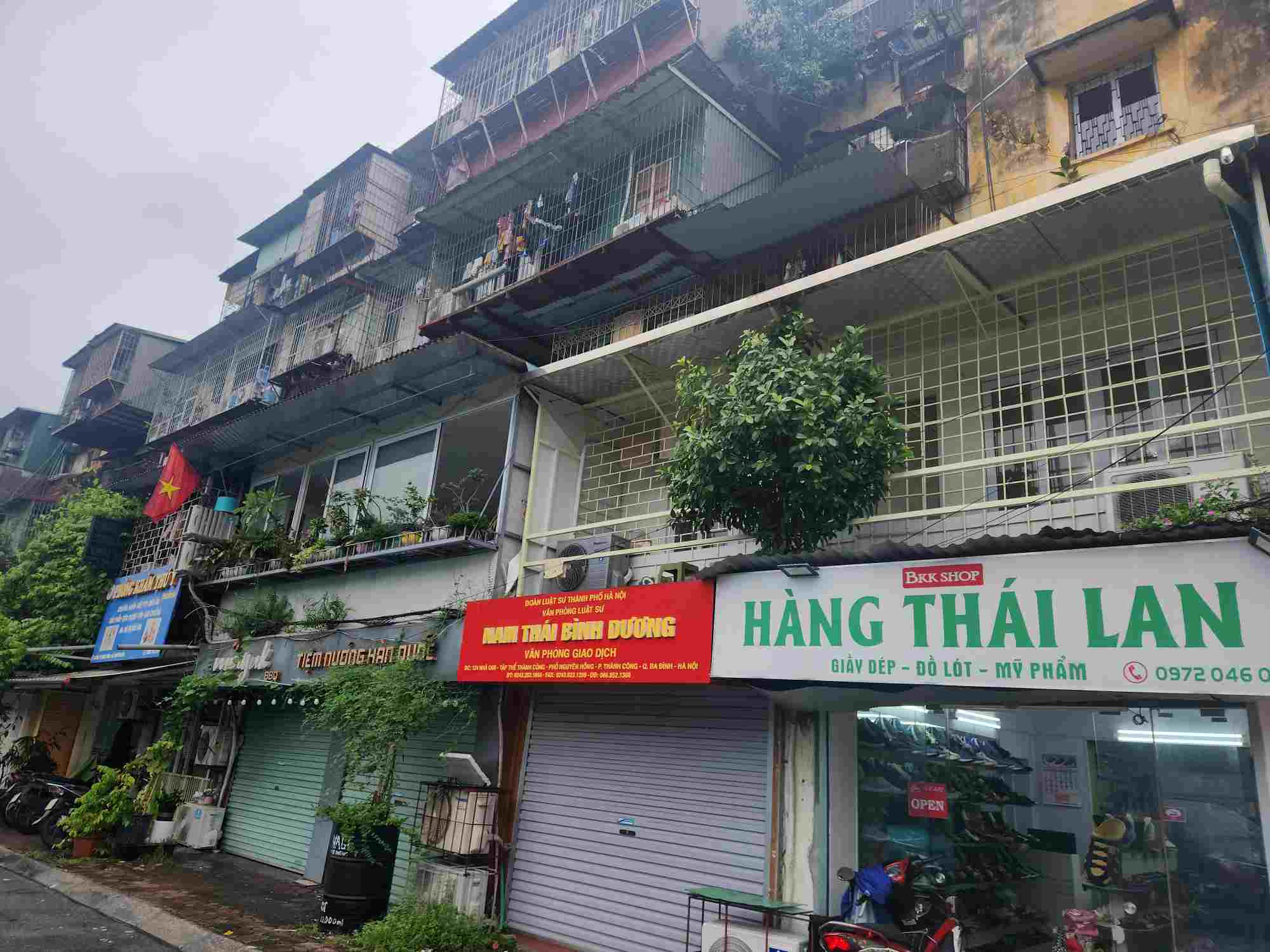 Many old apartment buildings in Hanoi need to be rebuilt. Photo: Dang Tien