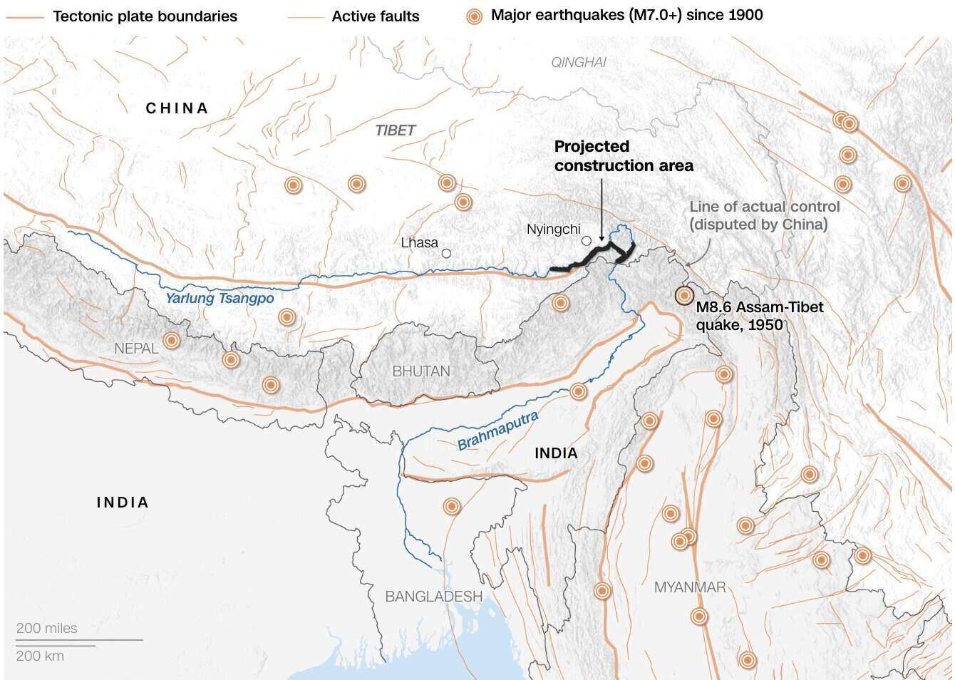 Yarlung Tsangpo la ten goi cua dong song tai Tay Tang, khi chay sang An Do duoc doi ten thanh Brahmaputra. Nguon: Cuc Khao sat Dia chat Hoa Ky (USGS)