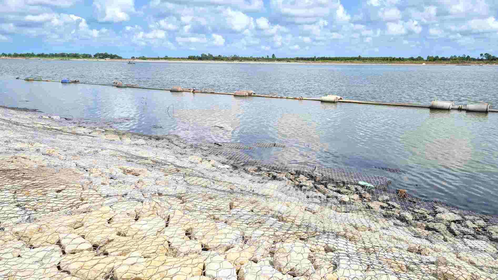 Ho nuoc ngot U Minh, Ca Mau, thuoc tieu du an 8 duoc thanh tra xac dinh co sai sot. Anh: Nhat Ho