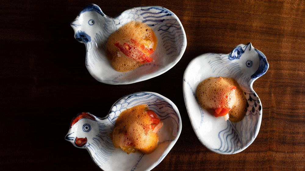 Experience culinary dialogue between Odo and NAYUU, where Japanese art and flavor blend into each dish at Four Seasons Resort The Nam Hai. Photo: Provided by the enterprise