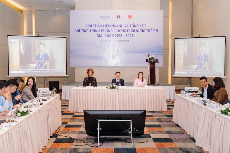 Thu truong Bo Y te dieu hanh hoi thao. Anh: Huong Giang