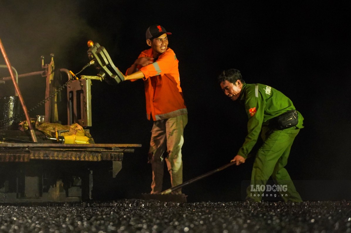 Cuoi nam 2024, dau nam 2025, du an buoc vao giai doan nuoc rut. Nhieu vi tri bat dau duoc tham nhua.