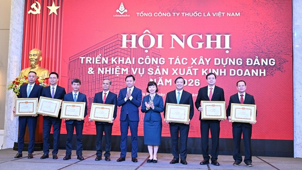 Vinataba's labor income will increase by 7% in 2025. Photo: Can Dung