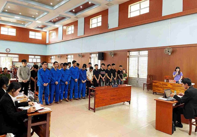 23 thanh, thiếu niên gây rối trật tự công cộng ở Lâm Đồng lĩnh án