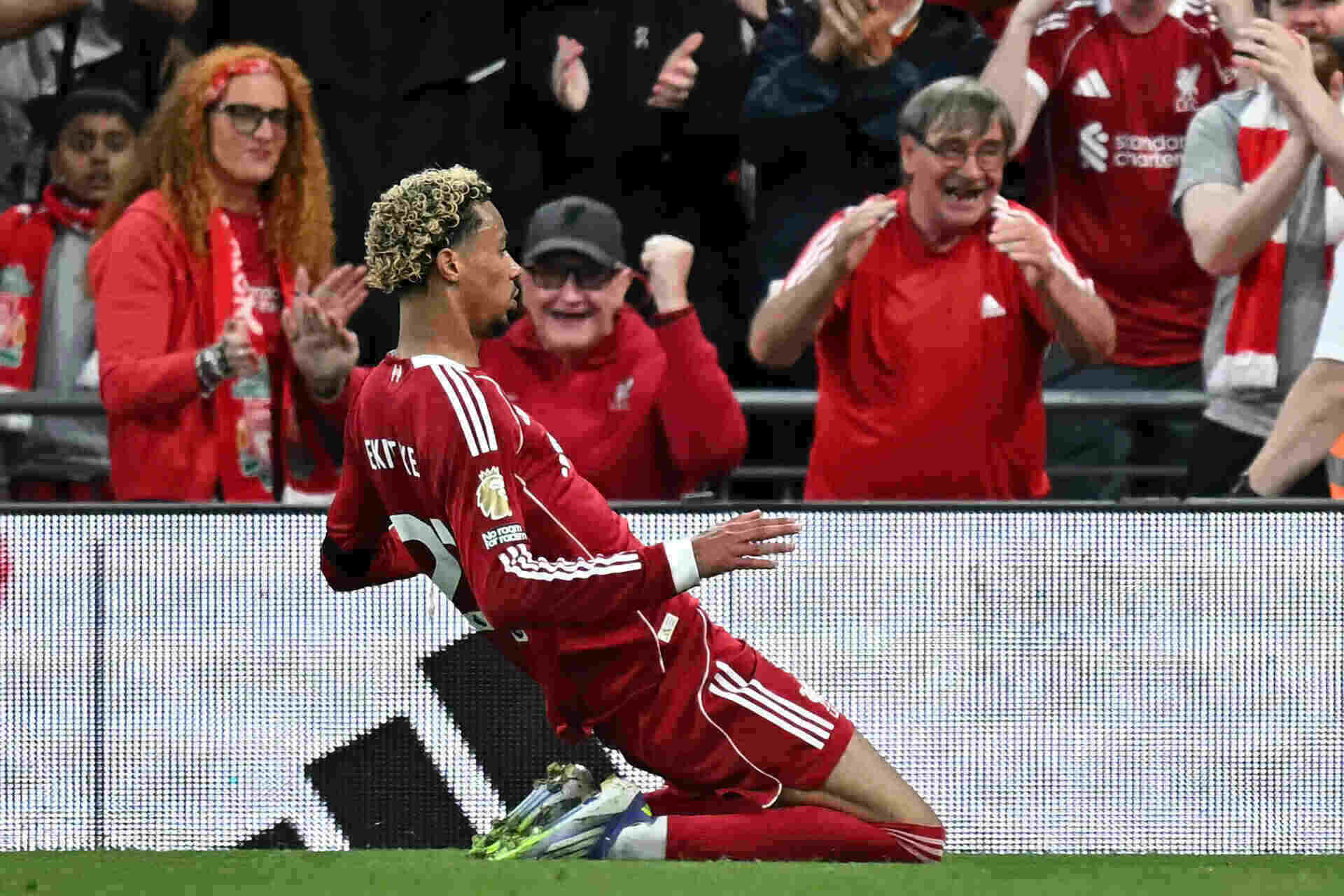 Hugo Ekitike la tan binh hiem hoi cua Liverpool de lai dau an mua nay. Anh: AFP