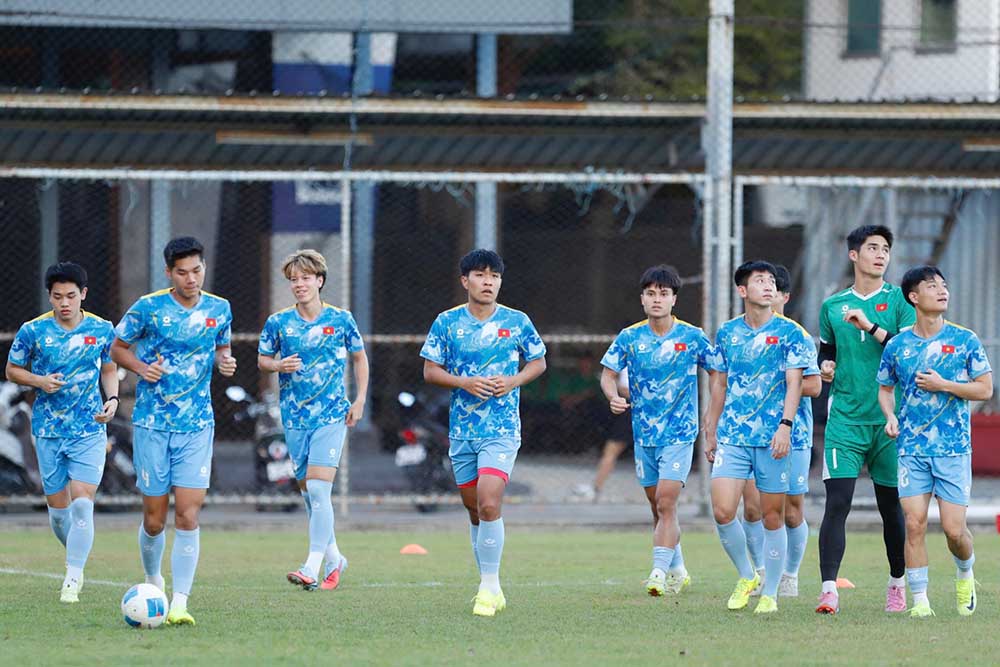 U22 베트남은 SEA 게임 33 결승전에서 U22 태국과 맞붙습니다. 사진: VFF