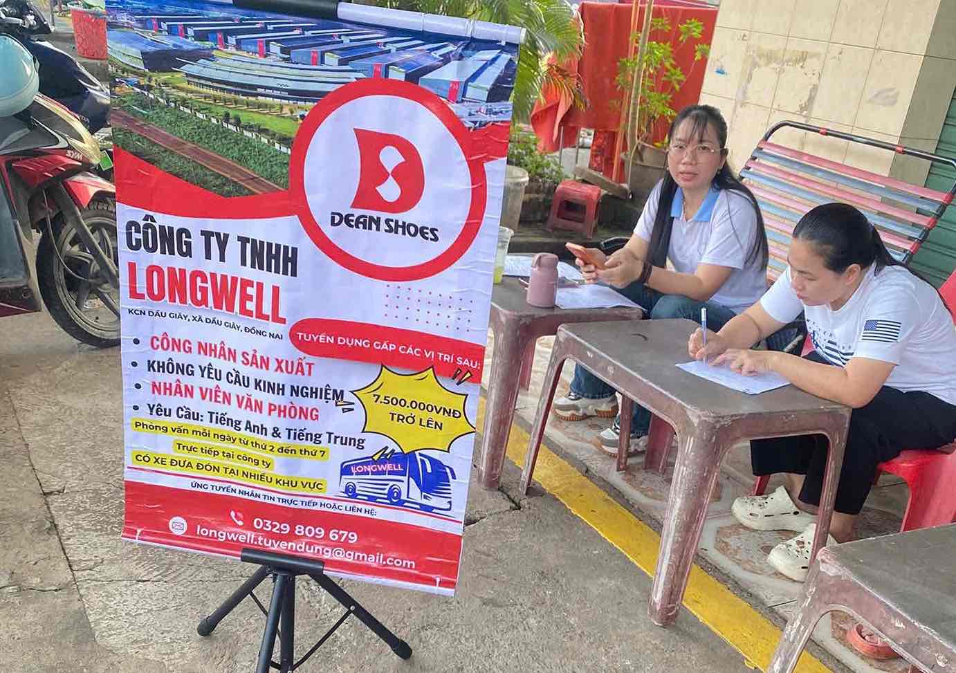 Longwell Co., Ltd. is on the path to recruiting workers. Photo: HAC