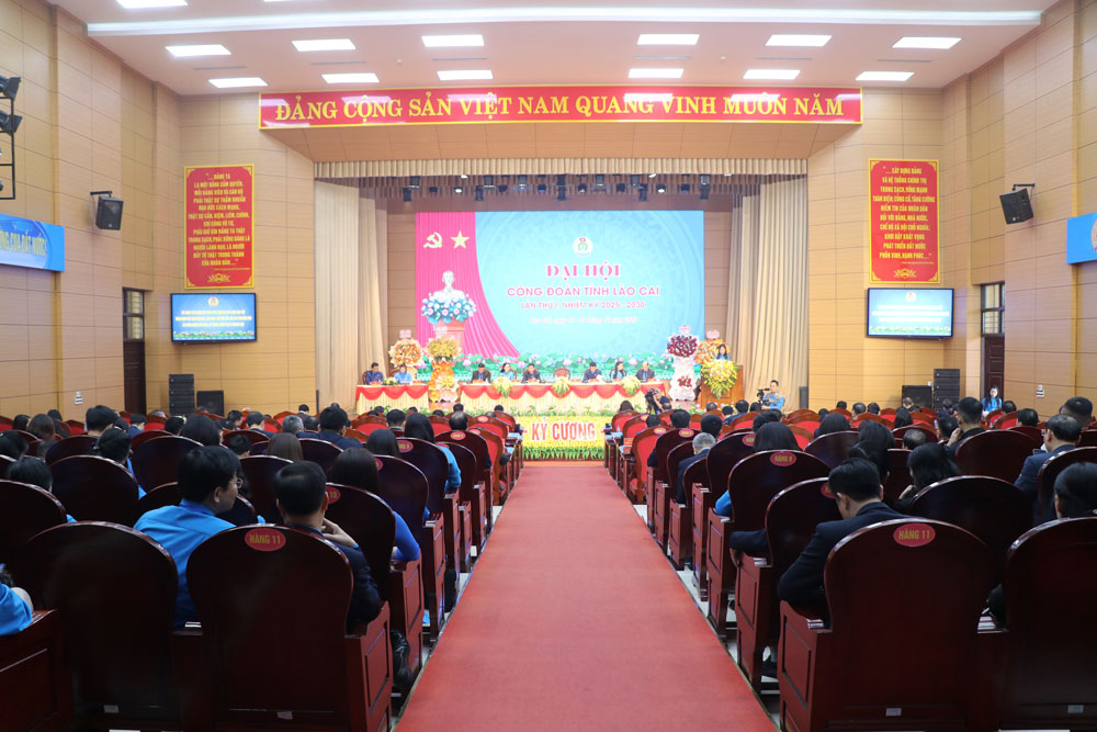 Toan canh Phien chinh thuc Dai hoi Cong doan tinh lan thu I, nhiem ky 2025-2030 sang 18.12. Anh: Bao Nguyen