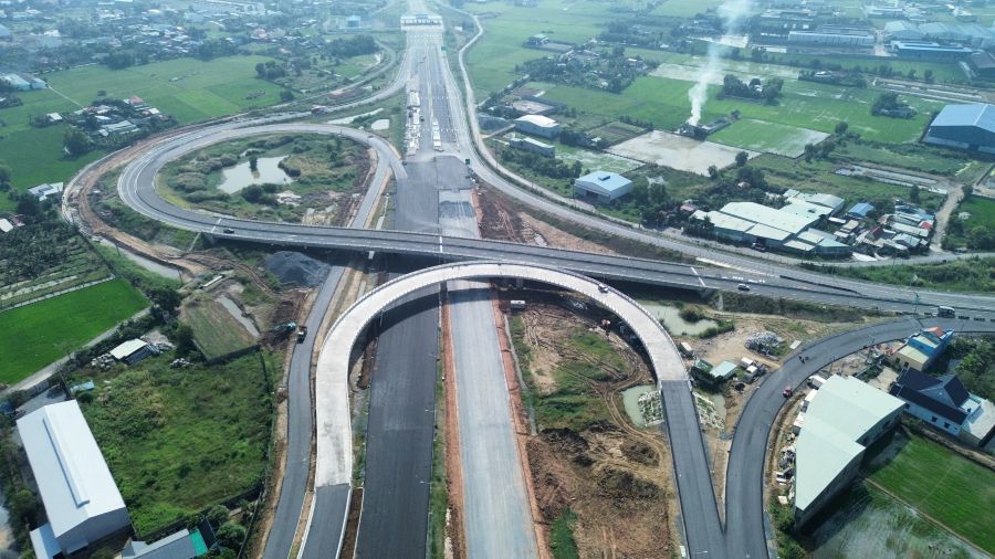 Tuyen duong Vanh dai 3 TPHCM, doan qua tinh Tay Ninh, dang ro hinh dang. Anh: Duy Minh