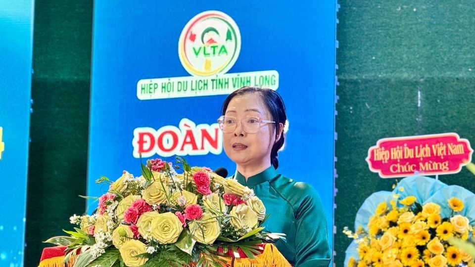 Ba Nguyen Thi Quyen Thanh – Pho Chu tich UBND tinh Vinh Long phat bieu chi dao tai Dai hoi. Anh: Hoang Loc