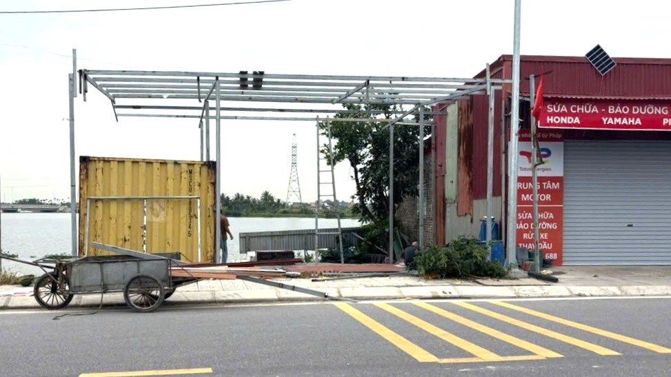 Xa Kien Hai chi dao tang cuong quan ly trat tu xay dung tren dia ban. Ảnh: Xa Kien Hai