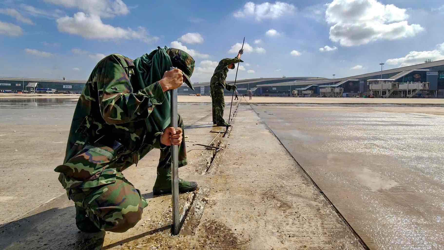 Cac cong doan chuan bi cho le khanh thanh cac cong trinh va khai truong chuyen bay dau tien tai san bay Long Thanh dang duoc khan truong trien khai dong bo. Anh: ACV