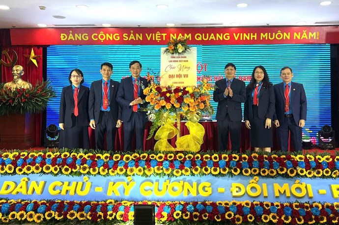 Công đoàn Tổng Công ty Hàng hải Việt Nam phấn đấu phát triển mới ít nhất 3.000 đoàn viên
