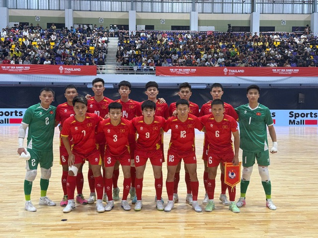 Doi hinh tuyen futsal nam Viet Nam. Anh: VFF
