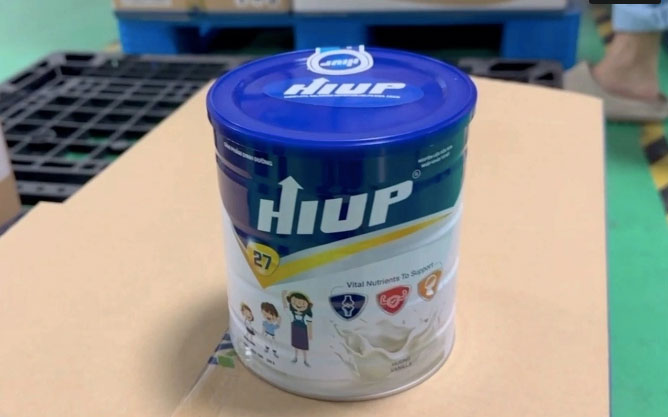 Một trong số loại sữa giả do Z Holding sản xuất. Ảnh: Công an cung cấp