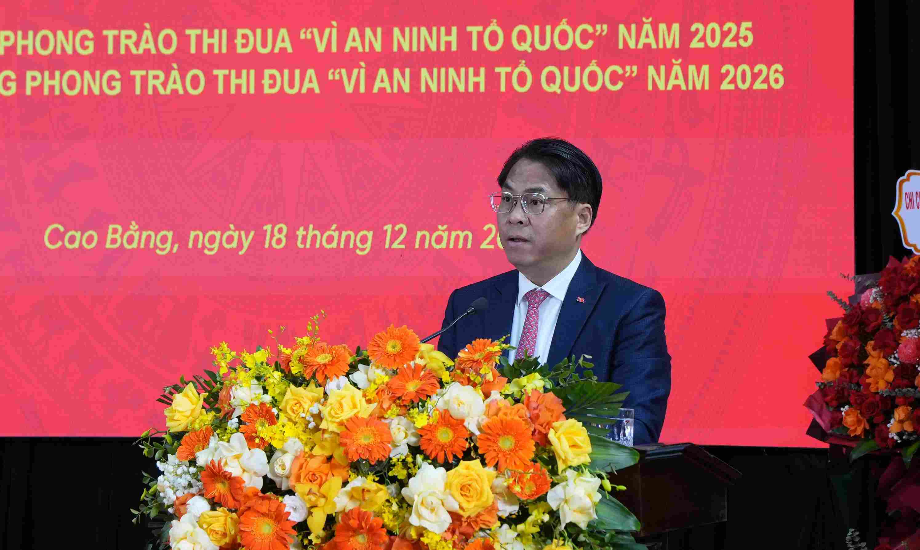 Ong Phan Thang An - Bi thu Tinh uy Cao Bang phat bieu chi dao tai Hoi nghi. Anh: Cong an Cao Bang 