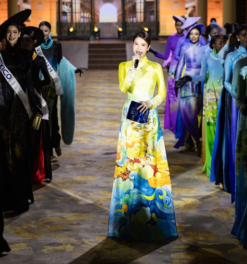 Phuong Uyen dan dat Miss Cosmo. Anh: Nghe si cung cap.