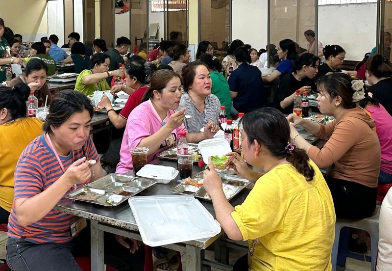 The actual expenditure arising from the production and business activities of enterprises is deducted from the calculation of corporate income tax. Photo: Duc Long