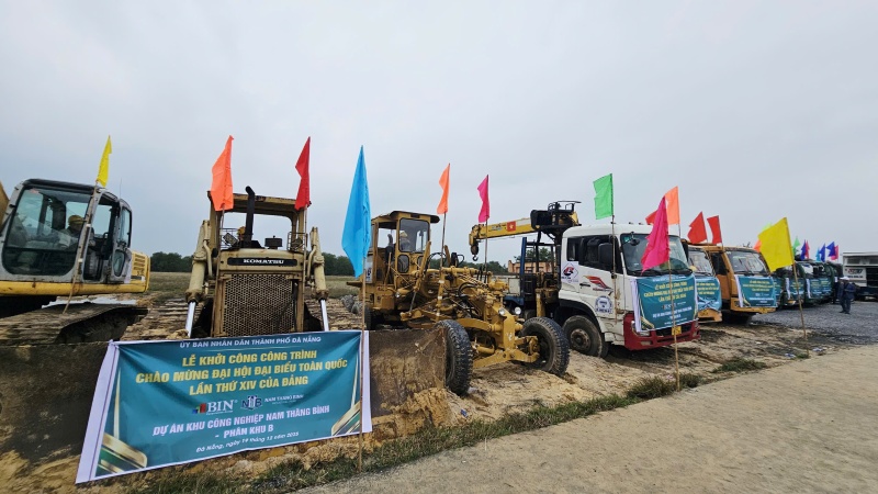 Nhieu thoa thuan hop tac duoc ky ket tai le khoi cong KCN Nam Thang Binh, Da Nang, tao thuan loi cho du an som di vao hoat dong, tao hang van viec lam cho lao dong dia phuong. Anh: Nguyen Hoang