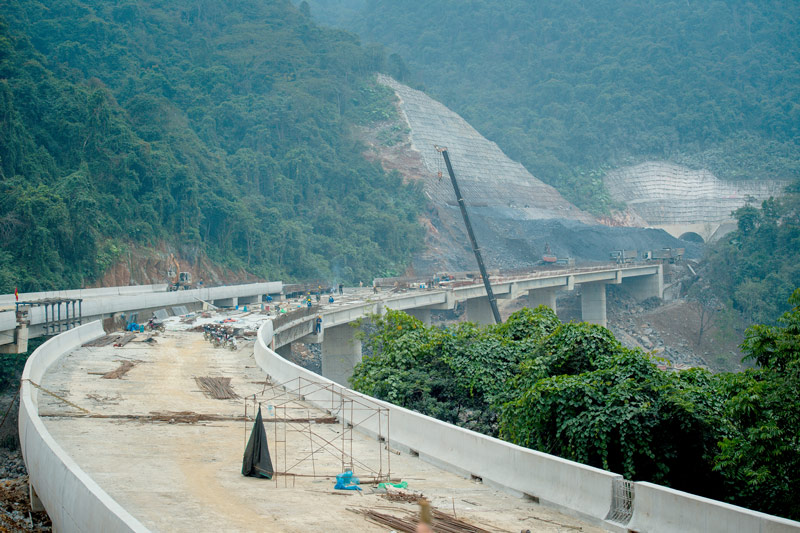 The largest expressway construction project in Cao Bang has just opened phase 1. Photo: Tan Van