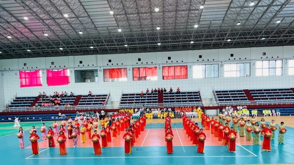 Athletes of Vinh Long Sports Club will perform at the opening ceremony. Photo: Hoang Loc