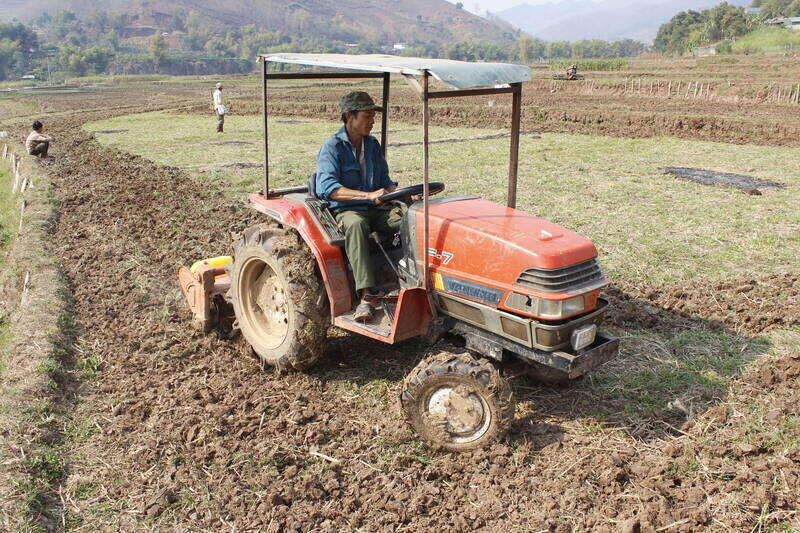 San xuat nong nghiep cua nong dan xa Yen Chau theo dinh huong huu co. Anh: Truong Son