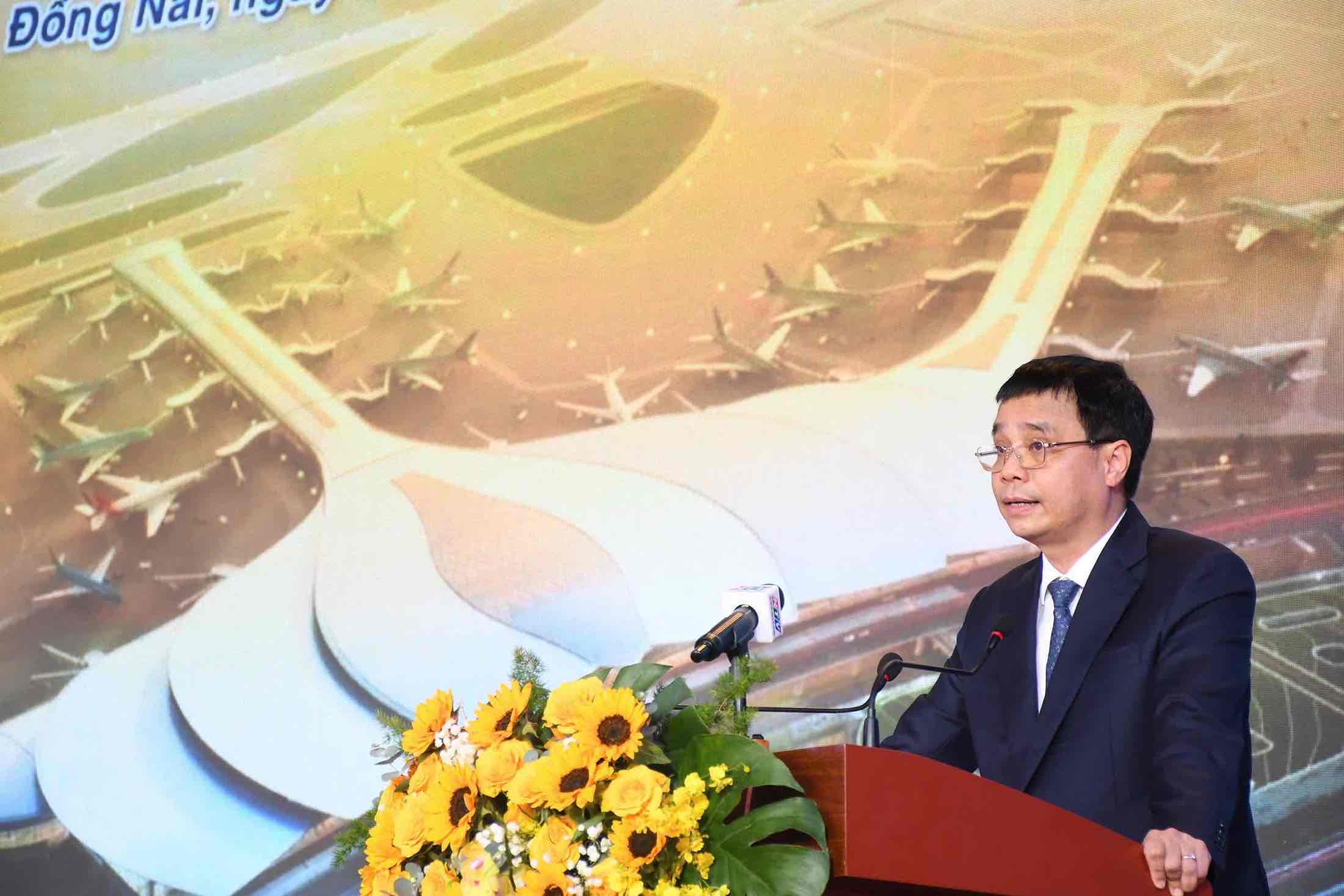 Ong Vu The Phiet - Chu tich HDQT Tong Cong ty Cang hang khong Viet Nam (ACV). Anh: HAC