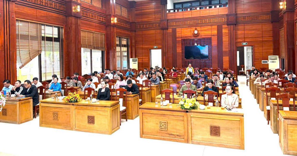 El Sindicato de la Comuna de Hoi An implementa la Resolucion de la I Asamblea General Sindical de la ciudad de Da Nang para el periodo 2025 – 2030. Foto: Sindicato de Hoi An.